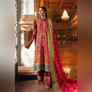 Maryam N Maria Formal Pakistani Outfit